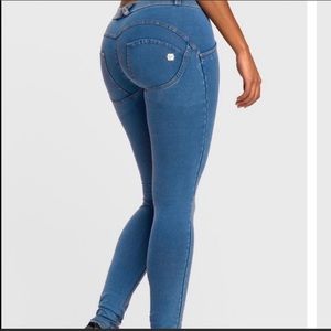 NWOT Wr Up Freddy Jegging